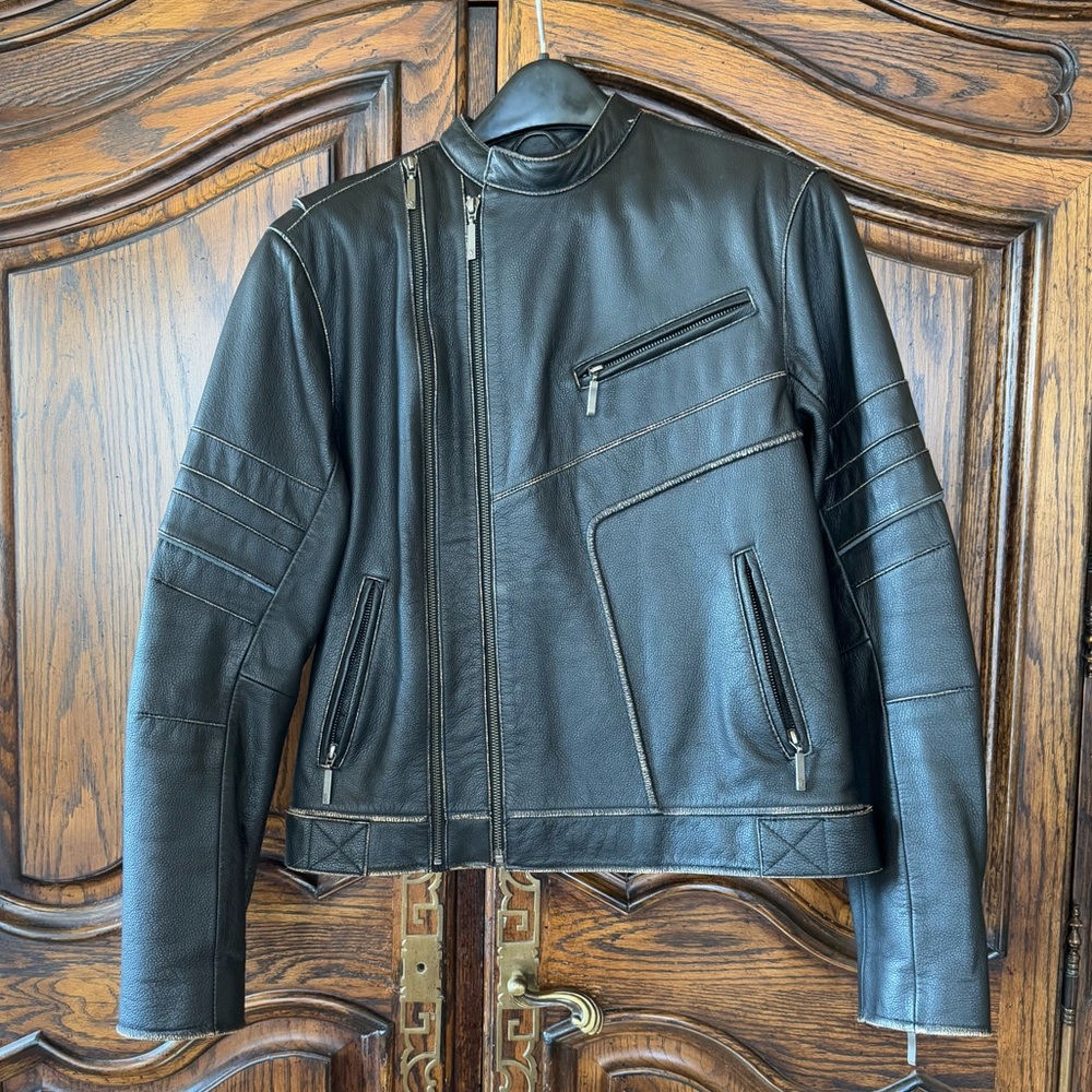 Star Yamaha Medium Women's Distressed Leather Motorcycle Jacket